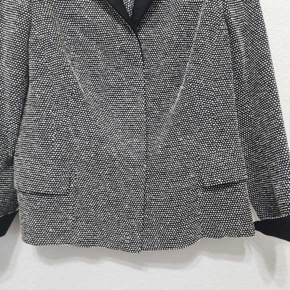 NWOT Akris Wool Black White Blazer Jacket Size 14 - Picture 3 of 12